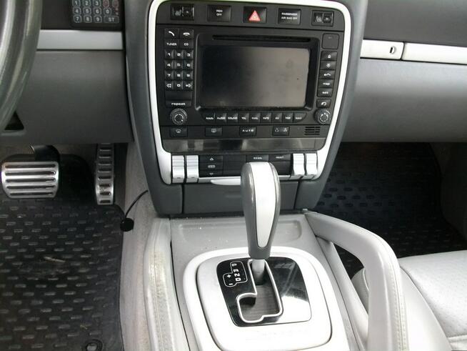 Porsche Cayenne z gazem