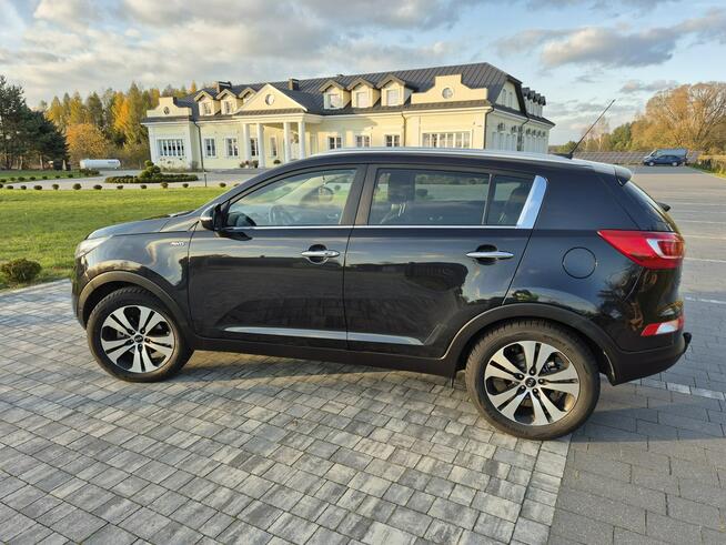 Kia Sportage 2.0 crd AUTOMAT 4X4 kamera led NOWE OPONY
