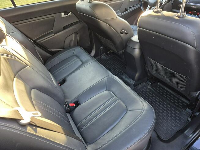 Kia Sportage 2.0 crd AUTOMAT 4X4 kamera led NOWE OPONY