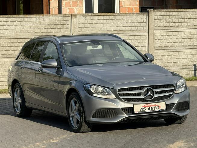 Mercedes C 200 D 136KM Avantgarde/Navi/Alufelgi//Skóry/el.klapa/Parktronic