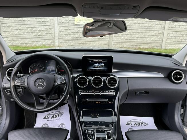 Mercedes C 200 D 136KM Avantgarde/Navi/Alufelgi//Skóry/el.klapa/Parktronic