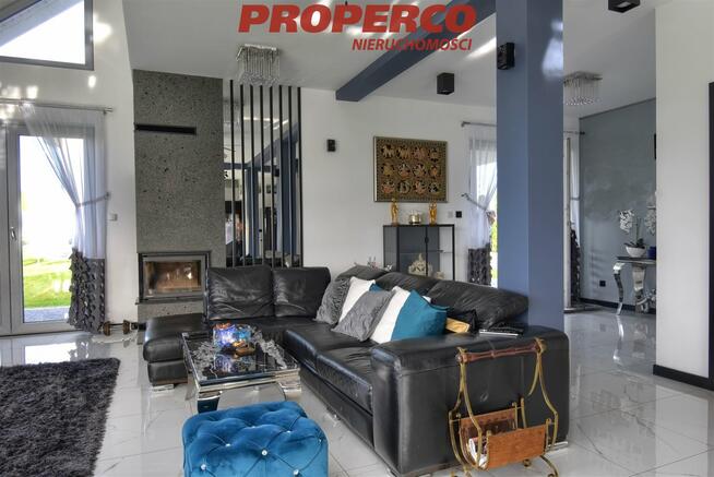 Dom Chełmce gm. Strawczyn