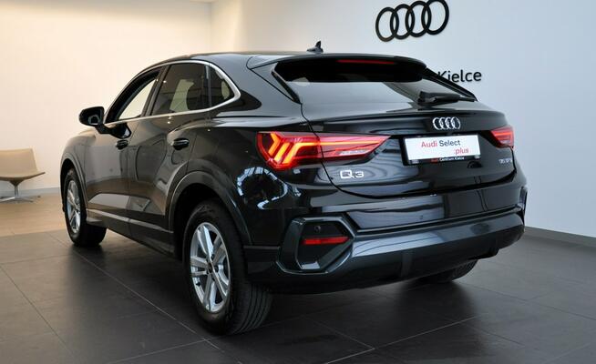 Audi Q3 Sportback 35TFSI 150KM Stronic Tempomat Led Kamera Ambiente Alu17 Asystenci