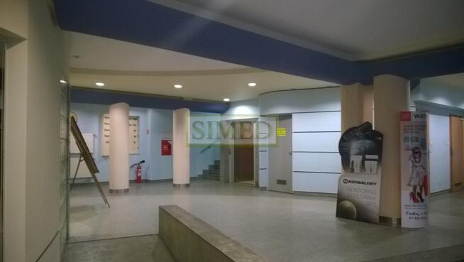 Obiekt biurowy , ochrona , parking , Żoliborz