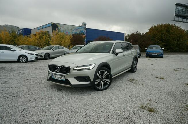 Volvo V60 Cross Country B5 250 KM Cross Country Pro AWD Salon Polska Faktura Vat 23% WW694SY