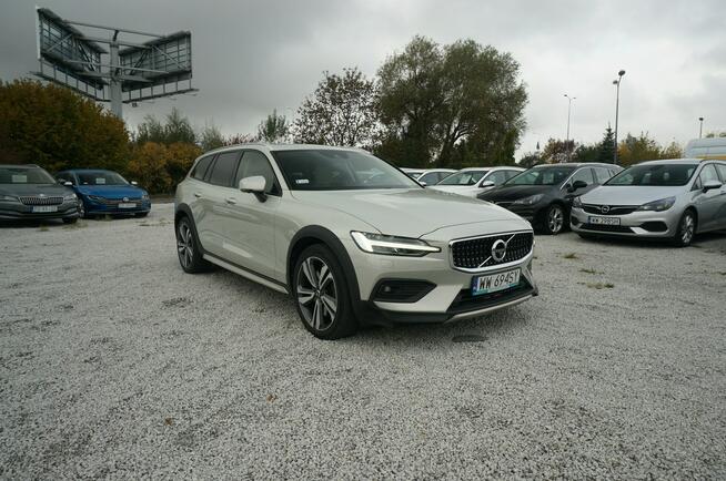 Volvo V60 Cross Country B5 250 KM Cross Country Pro AWD Salon Polska Faktura Vat 23% WW694SY