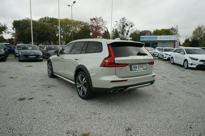 Volvo V60 Cross Country B5 250 KM Cross Country Pro AWD Salon Polska Faktura Vat 23% WW694SY