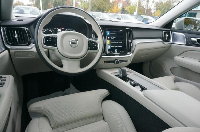 Volvo V60 Cross Country B5 250 KM Cross Country Pro AWD Salon Polska Faktura Vat 23% WW694SY