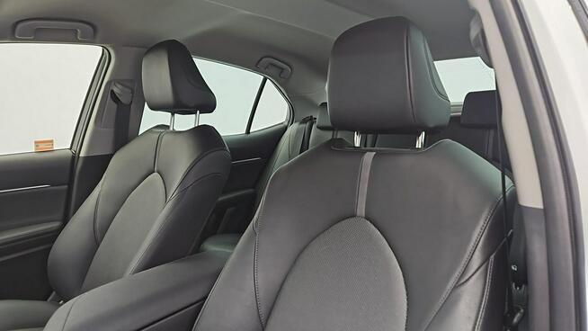 Toyota Camry 2.5 Hybrid Comfort CVT ! Z Polskiego Salonu ! Faktura VAT !