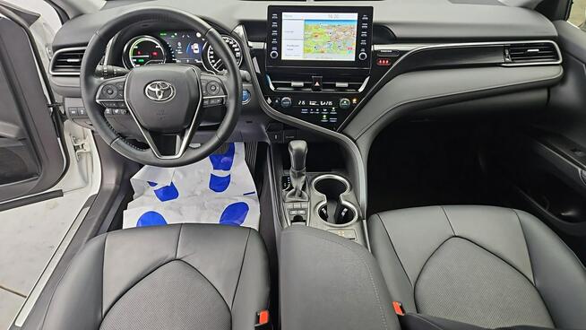 Toyota Camry 2.5 Hybrid Comfort CVT ! Z Polskiego Salonu ! Faktura VAT !
