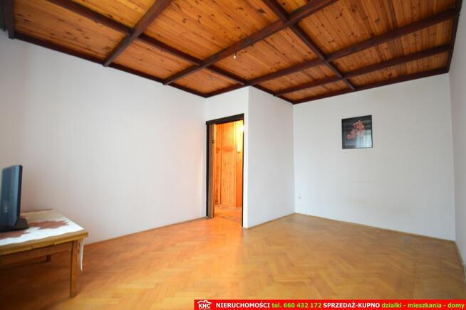 Kawalerka w swietnej lokalizacji.