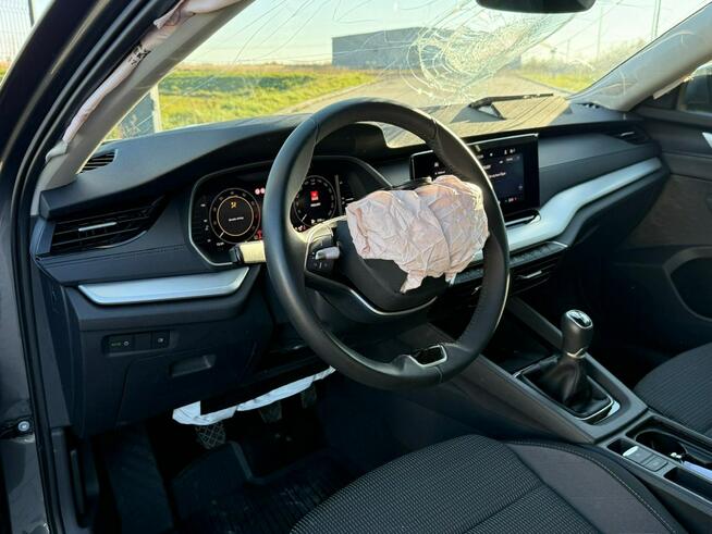 Škoda Octavia Selection*Lift*Led*VirtualCocpit*Grzanefotele*NiskiPrzebieg*Radar*FV23