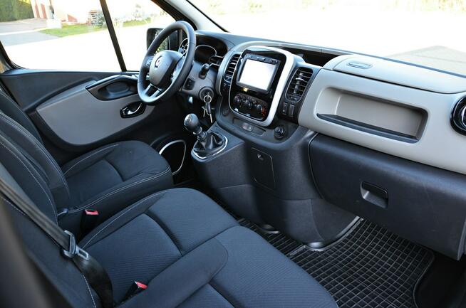Renault Trafic 1.6 DCI 120KM 6-cio Osobowy!