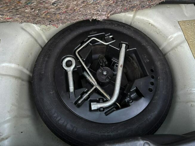 Lancia Ypsilon 1.4 87km CZUJNIKI klima BEZWYPADEK serwis 2010