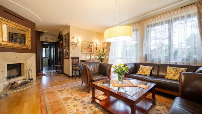 Dom Bibice gm. Zielonki, Kwiaty Polne