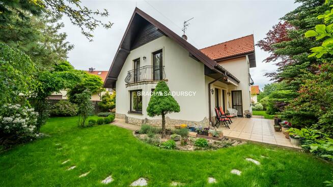 Dom Bibice gm. Zielonki, Kwiaty Polne