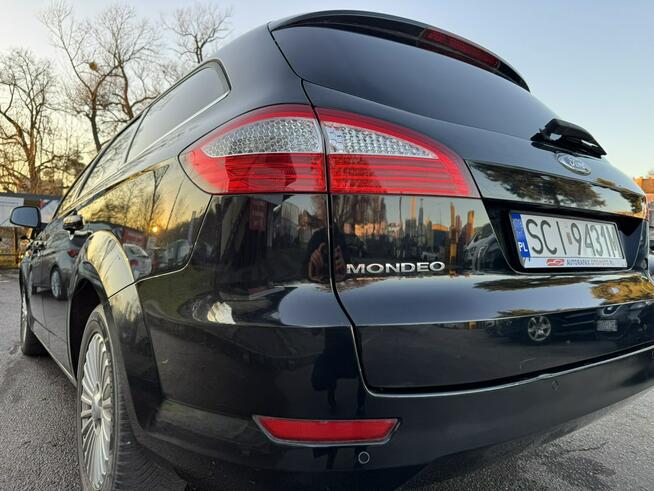 Ford Mondeo Titanium, Klimatronic 2-stref, Podgrz. fotele, Książka serwisowa