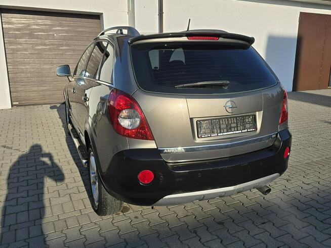 Opel Antara 2,4benz. Serwis. 4x4.Podg.Fot.Parktronic.Navi.Tempomat.Orurowana.