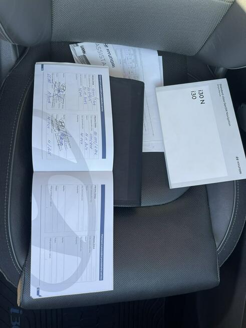 Hyundai i30 mHEV Klimatronik Podgrzewanie skórza Panorama Kamera LED