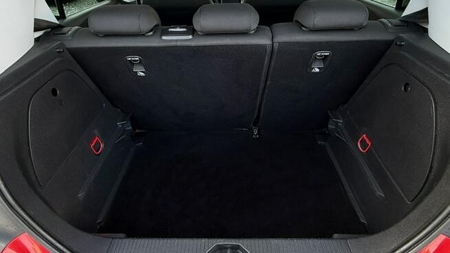 Opel Corsa 1.4 Benzyna Zarejestrowany Ubezpieczony