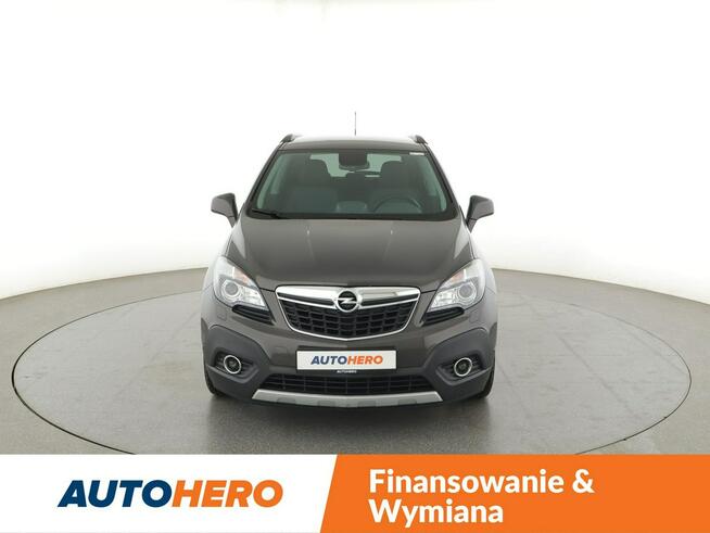 Opel Mokka navi klima auto grzane fotele kamera i czujniki parkowania