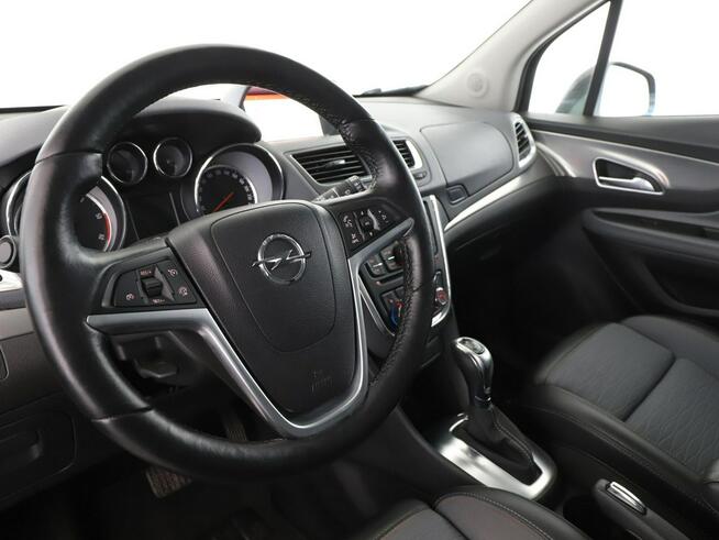 Opel Mokka navi klima auto grzane fotele kamera i czujniki parkowania