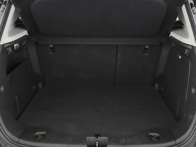 Opel Mokka navi klima auto grzane fotele kamera i czujniki parkowania