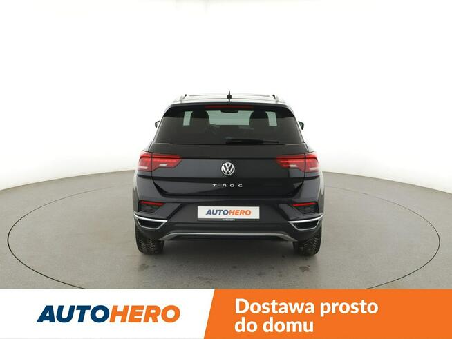 Volkswagen T-Roc Carat skóra panorama virtual navi grzane fotele climatronic ACC