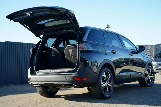 Peugeot 5008 GT kamery Skora adc Nawi blis FUL LED masaze ACC sam parkuje focal max