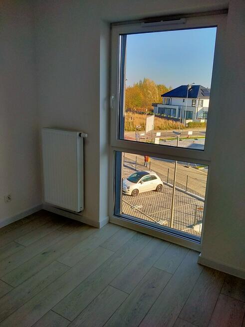 Małe Błonia,2 pokoje,2 piętro,balkon,nowe