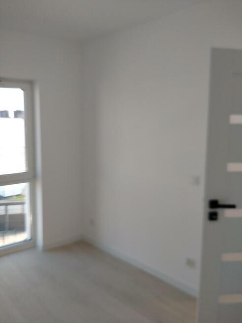 Małe Błonia,2 pokoje,2 piętro,balkon,nowe
