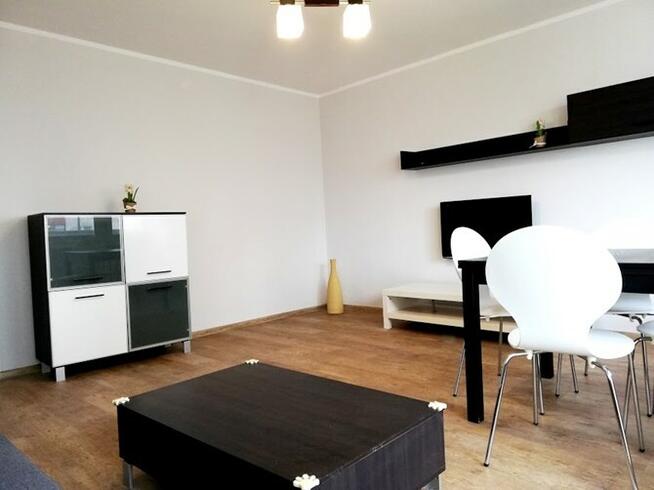 Wysłouchów 44, słoneczne 2 pokoje z balkonem, 51m²