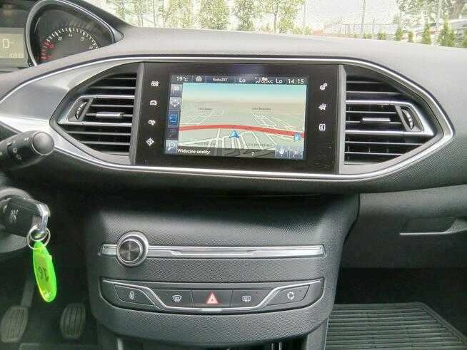 Peugeot 308SW, 1.2i (110KM) ACTIVE S&S, Salon PL, Serwis ASO, Bezwyp.