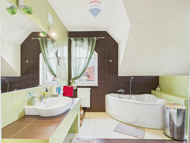 Dom pod Warszawą z bonusem - Skierdy