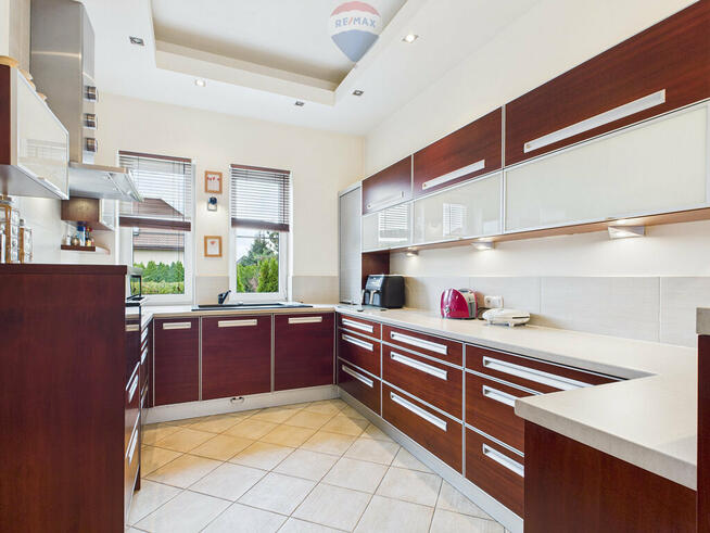 Dom pod Warszawą z bonusem - Skierdy