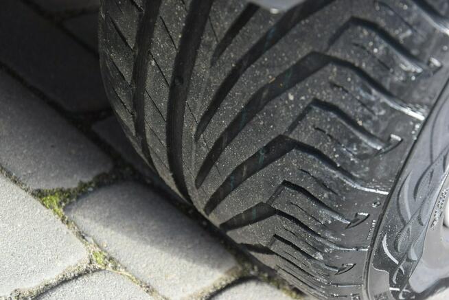 Opel Insignia 1.6TB Navi/ Czujniki Parkowania/ Sprowadzony/ Opłacony