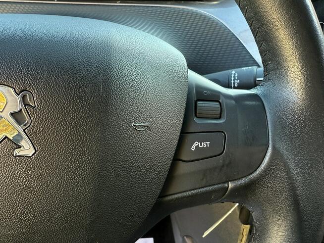 Peugeot 2008 1,2VTi 82KM Serwis/Alu/Ledy/Tempomat/USB/Klima/Model2014