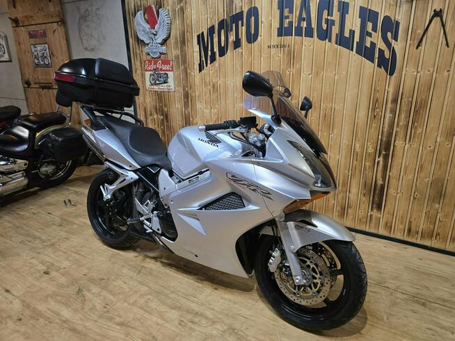 Honda VFR ## ZADBANY ## BŁYSZCZY # technicznie super# raty KUP ONLINE