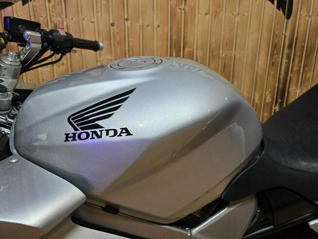 Honda VFR ## ZADBANY ## BŁYSZCZY # technicznie super# raty KUP ONLINE