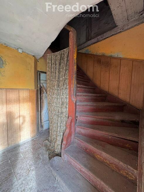 18 arów z zabudowaniami i mediami