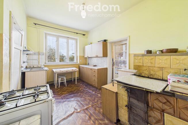 Dom w znakomitej lokalizacji