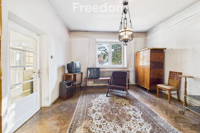 Dom w znakomitej lokalizacji