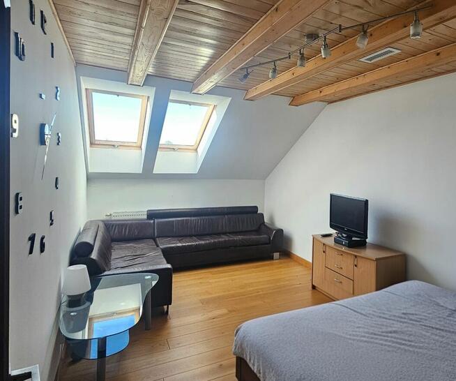 Komfortowy dom na wzgórzu z dużą działką!