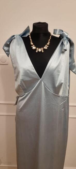 Sprzedam Niebieską sukienkę rozmiar 48