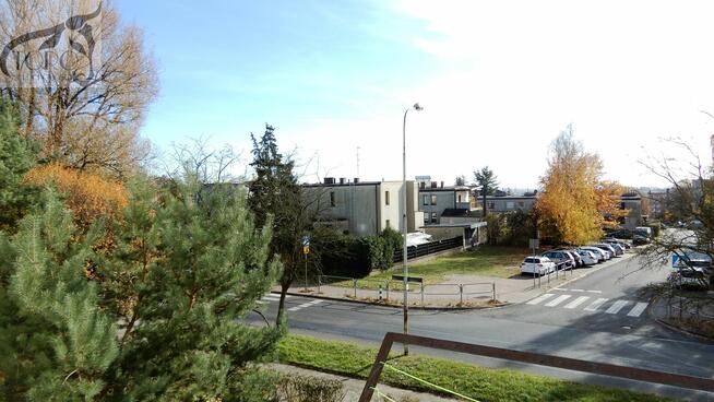 2-POKOJOWE MIESZKANIE CZĘSTOCHOWA TYSIĄCLECIE PIERWSZE PIĘTR