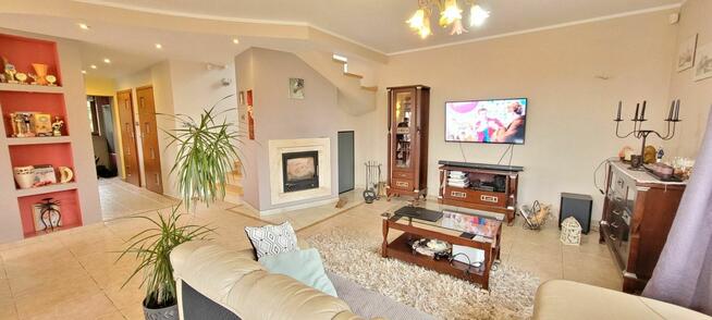 Dom wolnostojący w Bukowcu na pięknej dużej działce