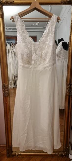 Sprzedam sukienkę ślubną duży rozmiar 46