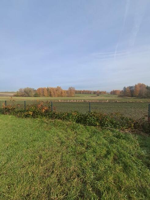 Nowoczesny dom w zabudowie bliźniaczej – 91 m², Chełmce