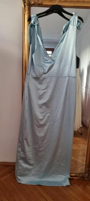 Sprzedam Niebieską sukienkę rozmiar 48