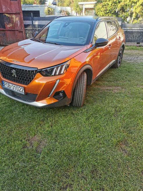 Peugeot 2008 benzyna 1.2 2020